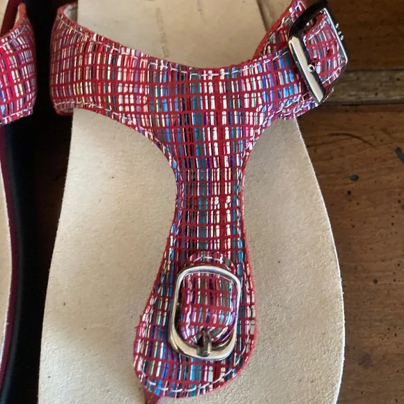 SAS Red Multi Color Sling Thong Sanibel Leather Sandals 8.5M Like New - Picture 3 of 5